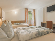 © 2025 Langwieserhof