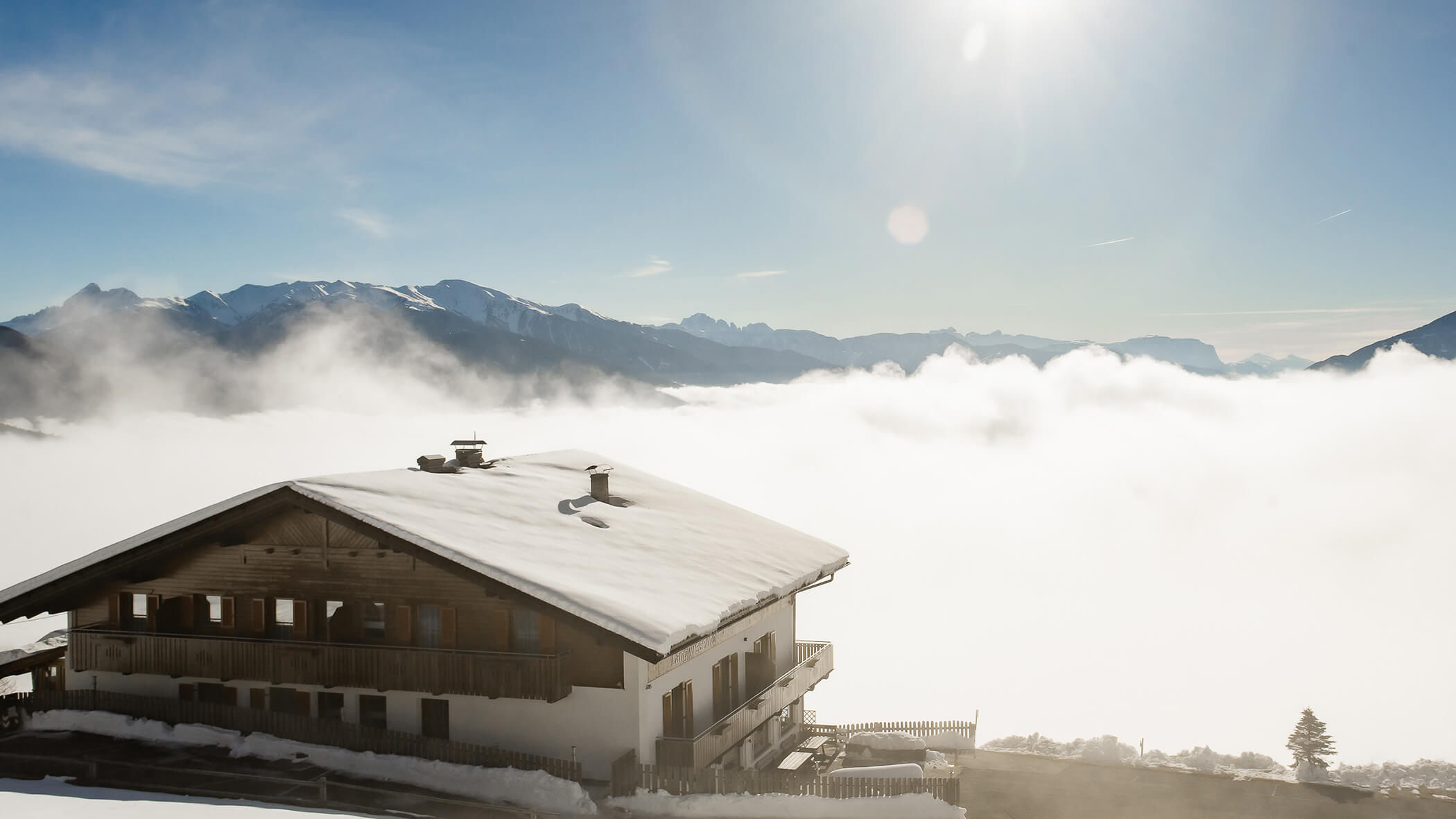 Außenansicht vom Langwieserhof im Winter